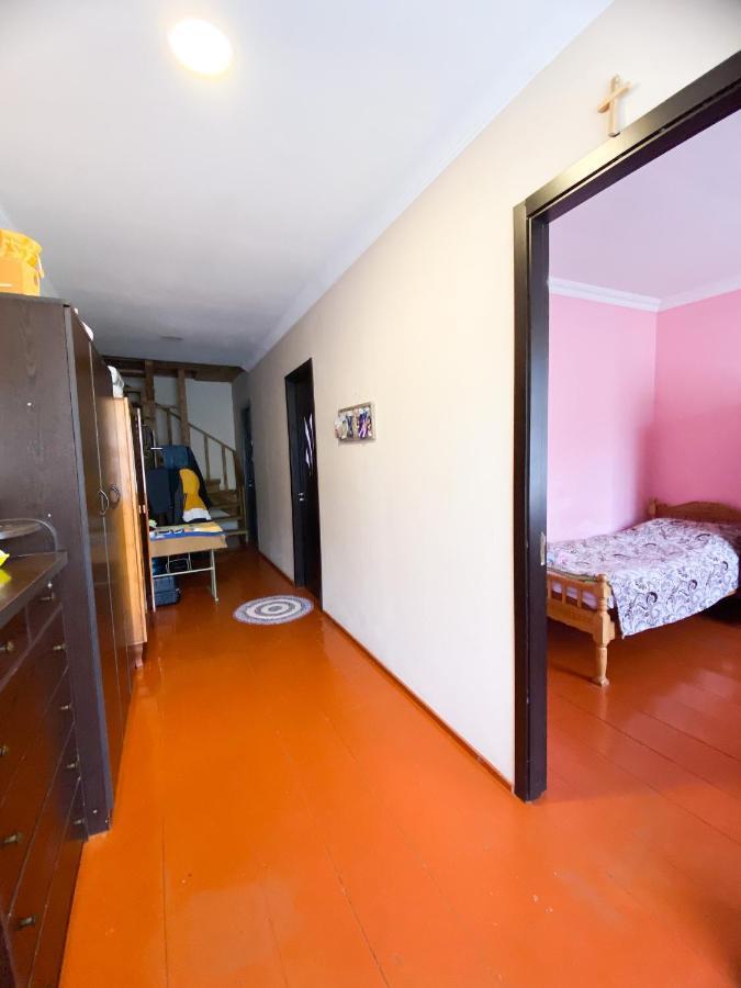 Guesthouse Ailama Ushguli Bagian luar foto